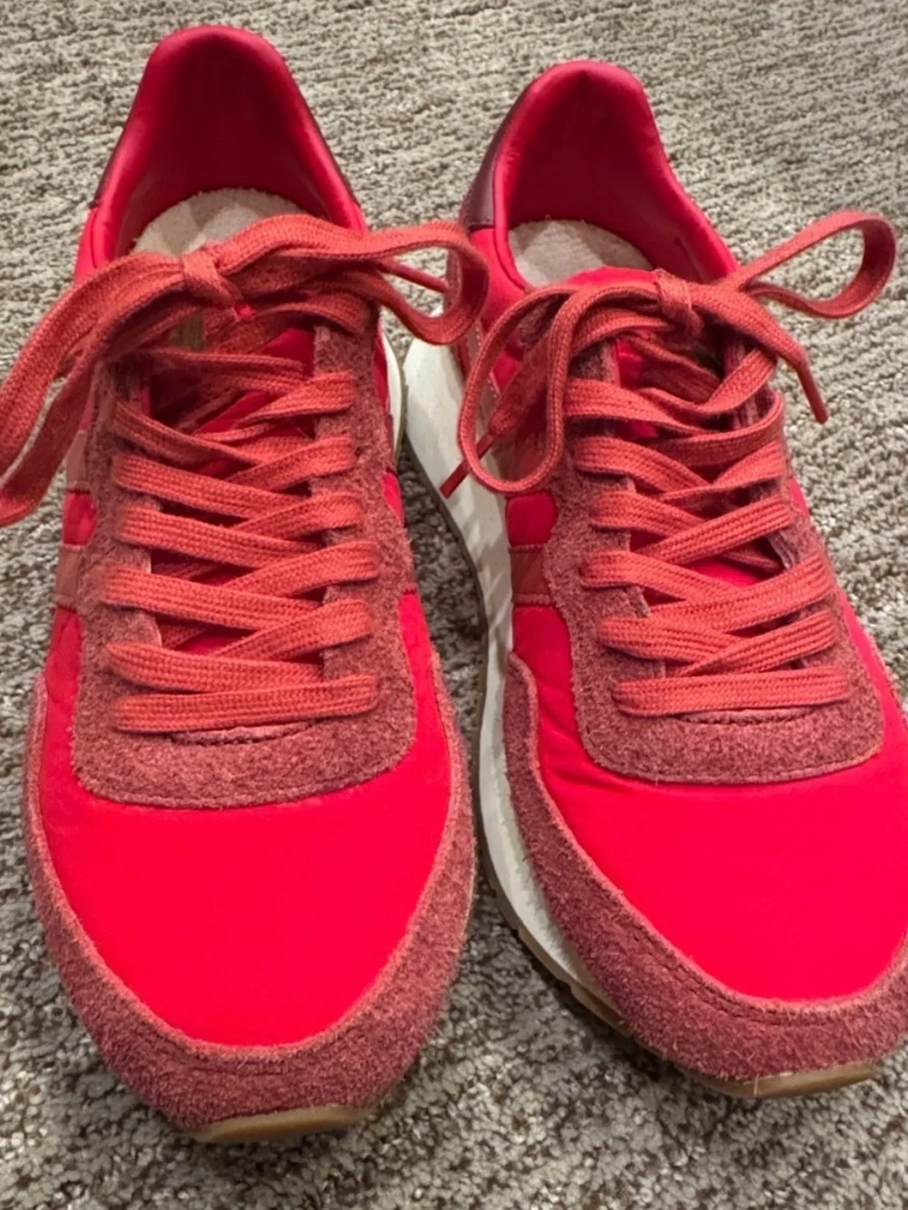 Gola women’s Red and Burgundy Retro Runner Sneakers